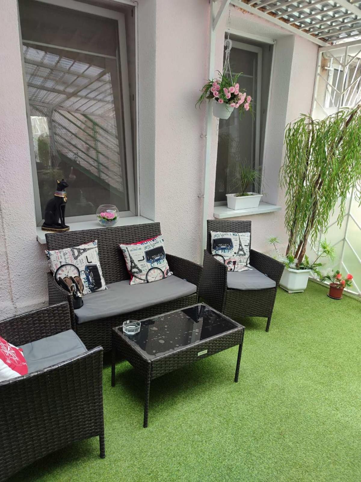 London Apartment, Odessa Εξωτερικό φωτογραφία